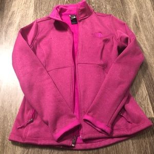 🍍 Women’s medium pink north face